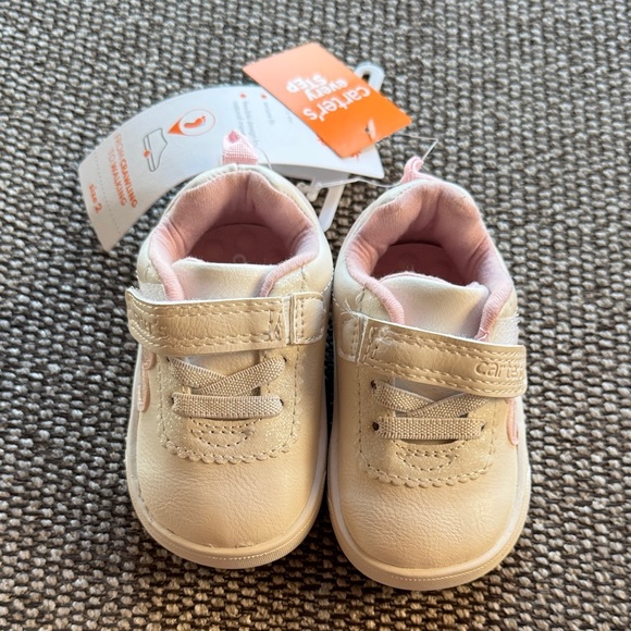 NWT Carter's White and Pink Baby Shoes - Picture 1 of 4
